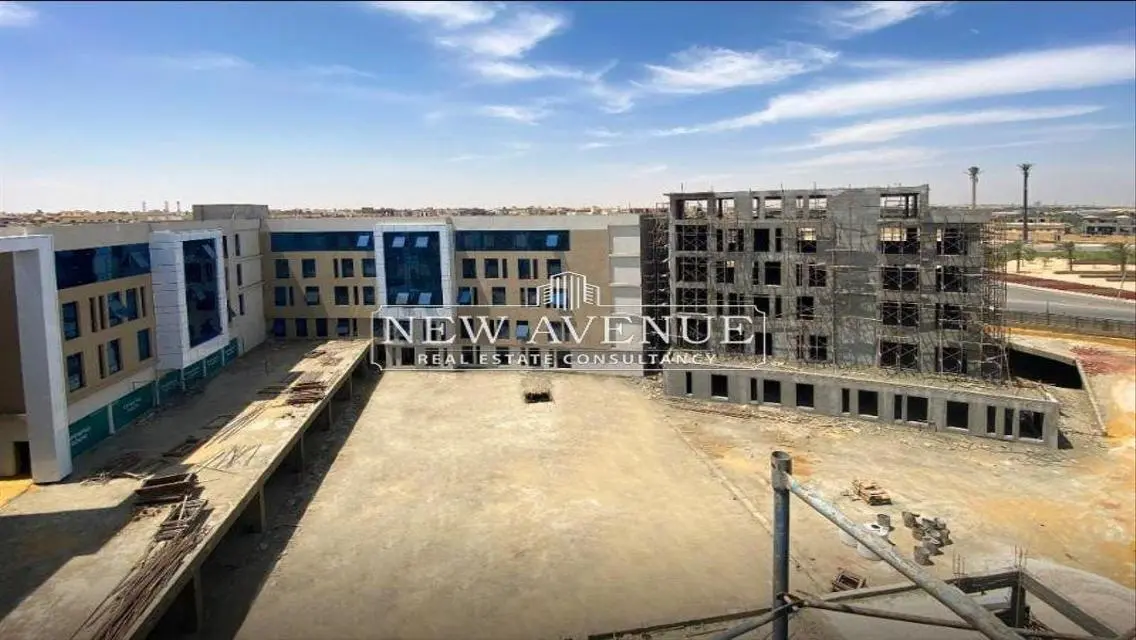 Spacious Apartment for Rent with Covered Parking and Meeting Room