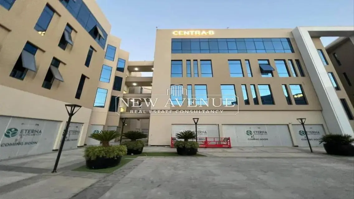 Spacious Apartment for Rent with Covered Parking and Meeting Room