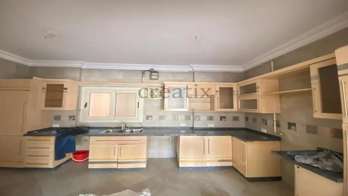 Spacious Apartment for Sale with 3500 sqm