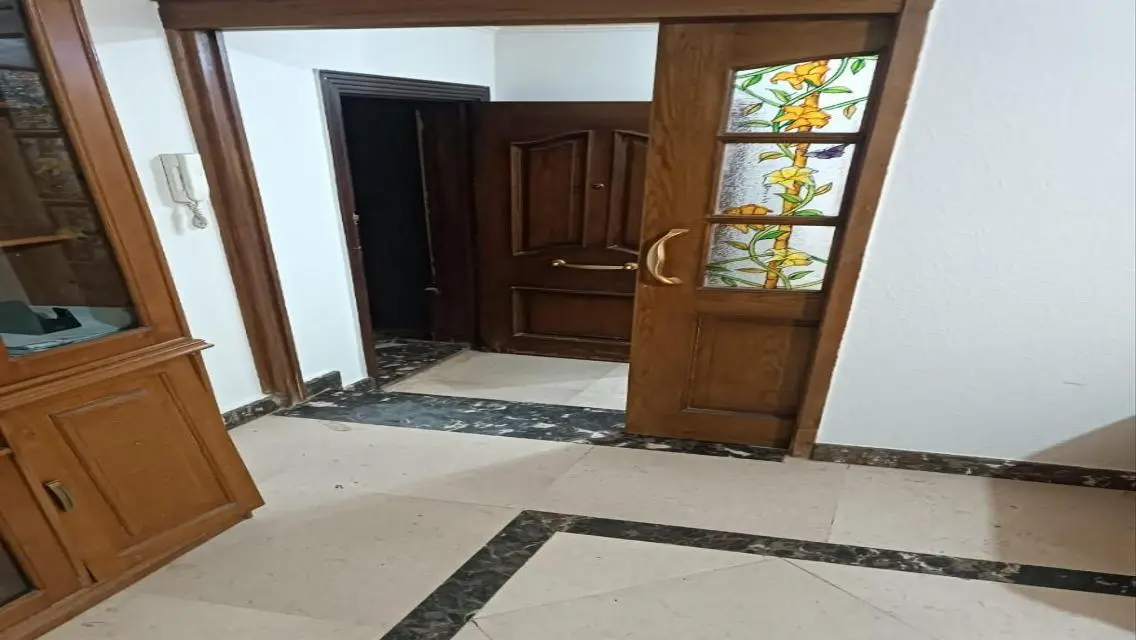 شقة مميزة للإيجار في قلب المدينة