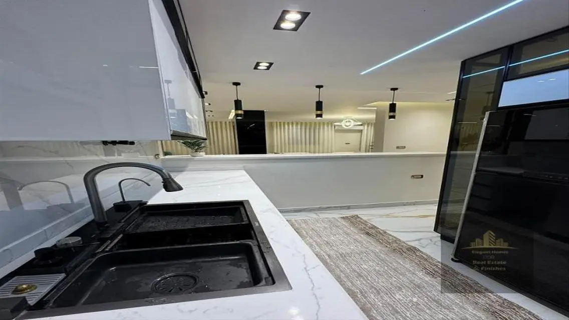 Luxurious 3-Bedroom Apartment for Sale - 280 Sqm in Prime Location