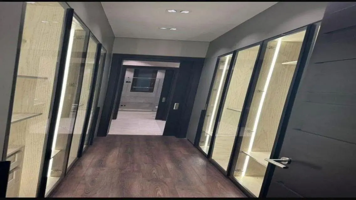 شقة فاخرة بـ 8 مليون جنيه بمساحة واسعة