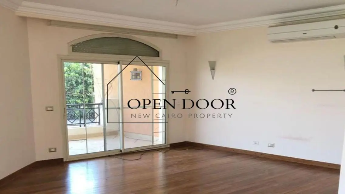Luxury Villa with Private Garden and Pool for Sale
