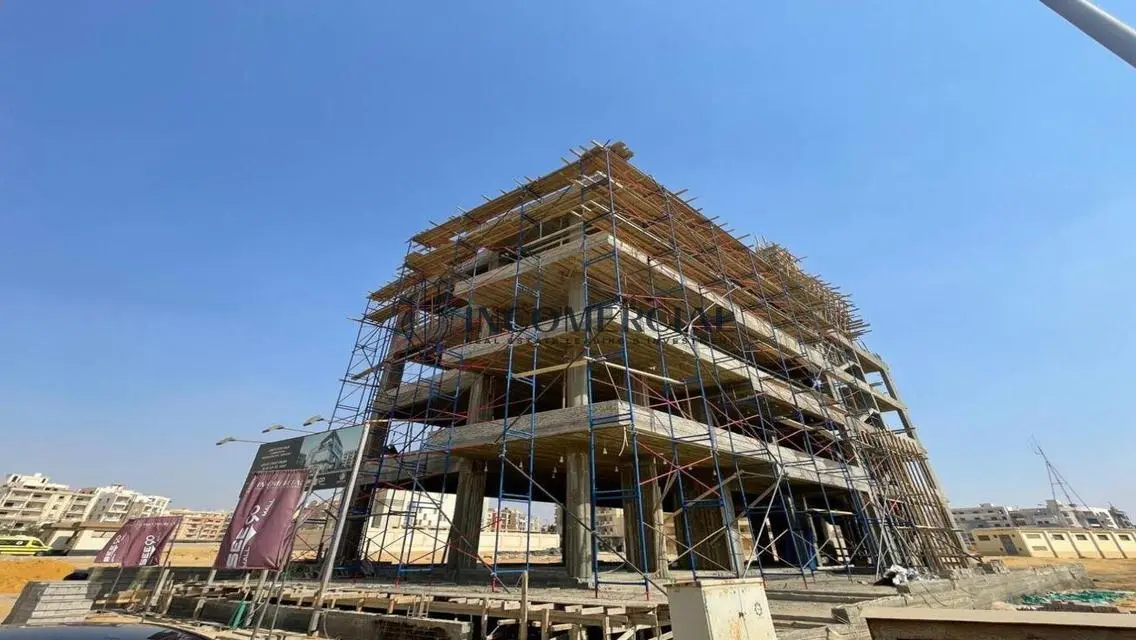 Beautiful Apartment for Sale - 40 Sq Meter with Covered Parking