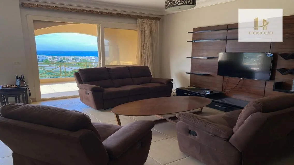 Exceptional 180 sqm Apartment with 3 Bedrooms in the Heart of the City