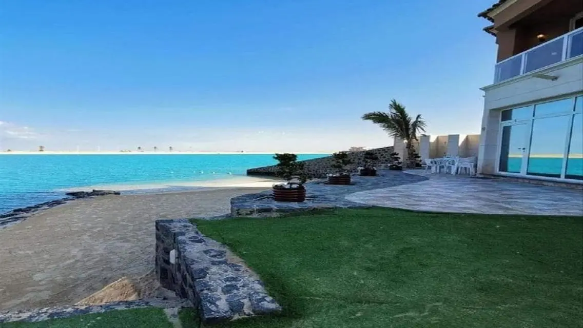Luxury Villa for Sale with Private Pool and Garden Near Lakes