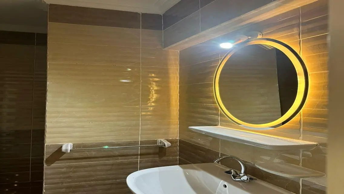 شقة فاخرة مع مرافق رائعة