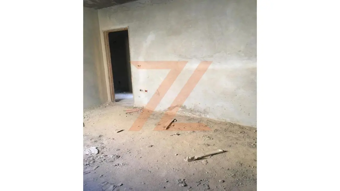 Luxury Apartment for Sale with Spacious Garden