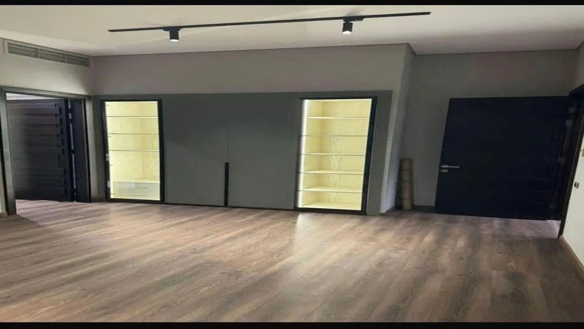 Luxury Apartment for Sale in Prime Location