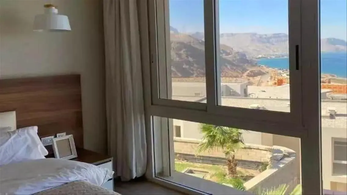 فيلا فاخرة مدعومة بالخدمات في قلب المدينة