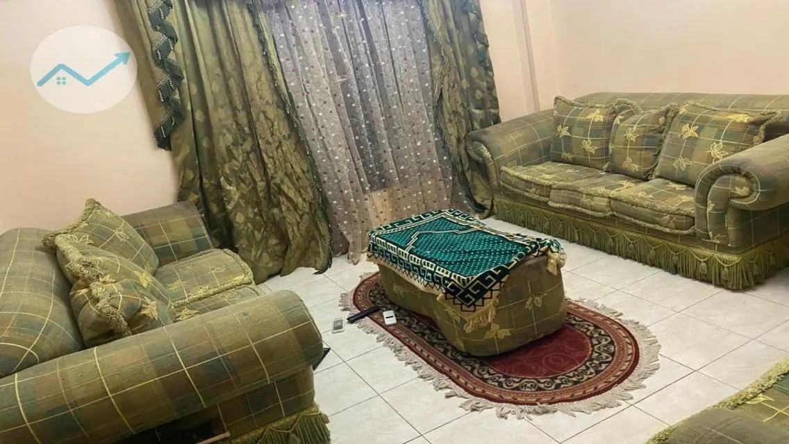 شقة رائعة للبيع في موقع متميز