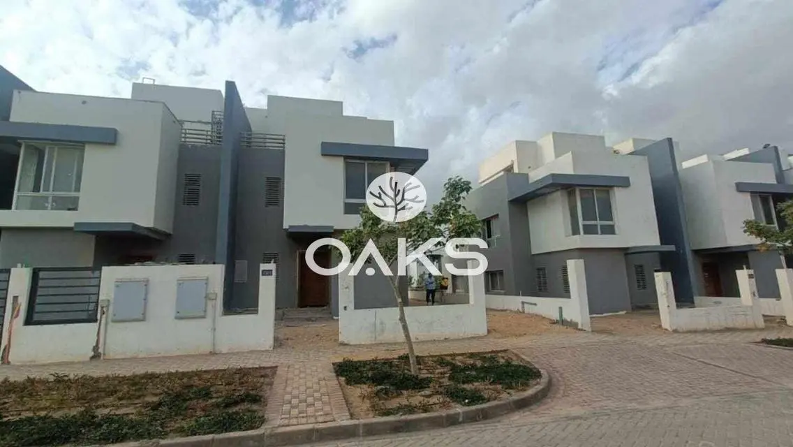 Luxurious Apartment for Sale in Hyde Park - New Cairo