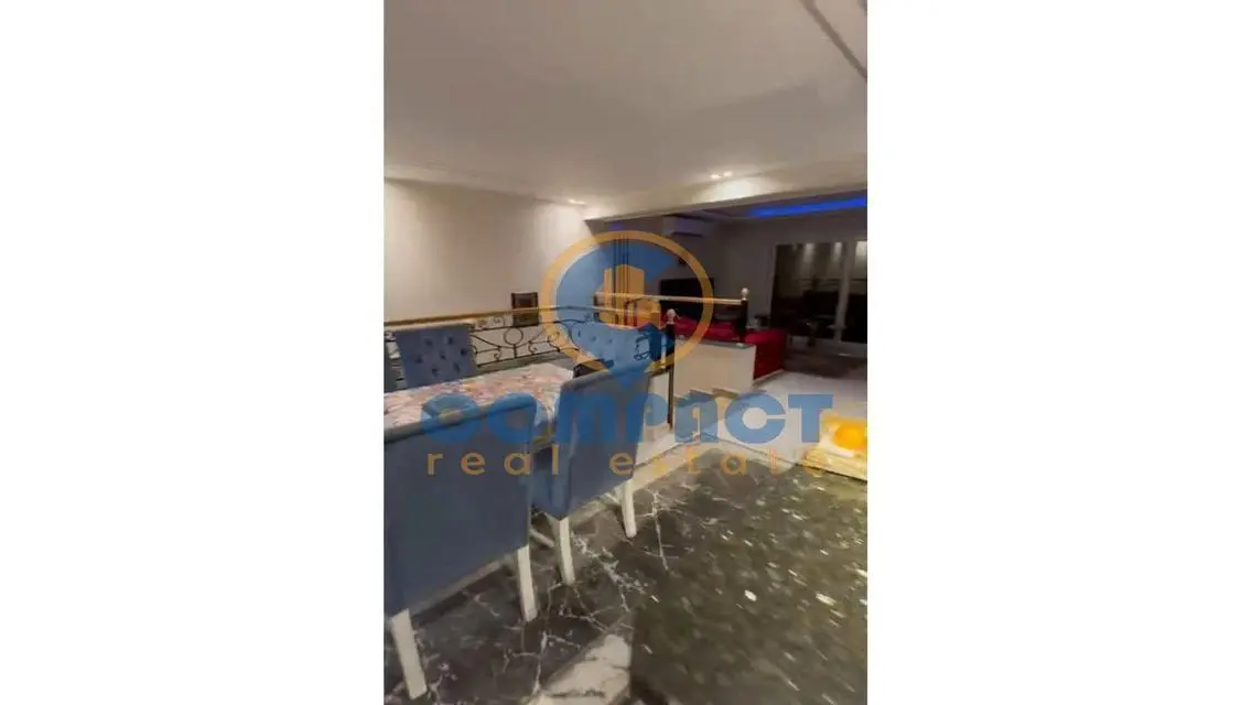 شقة فاخرة للبيع بمساحة 200 متر