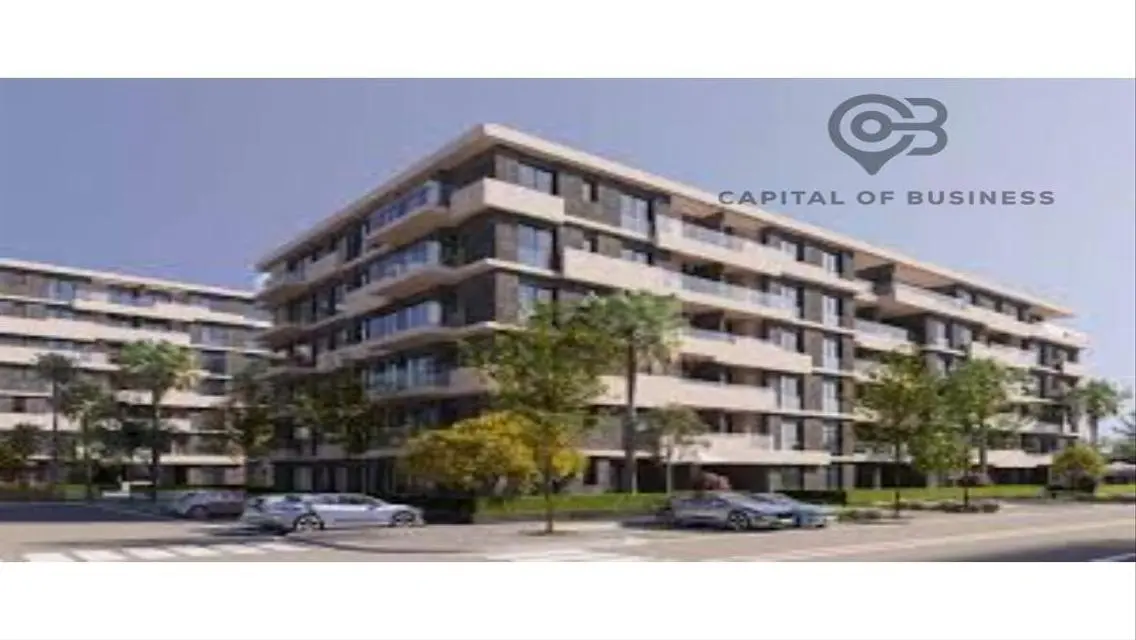Luxury Full-Floored Apartment in the Heart of the City
