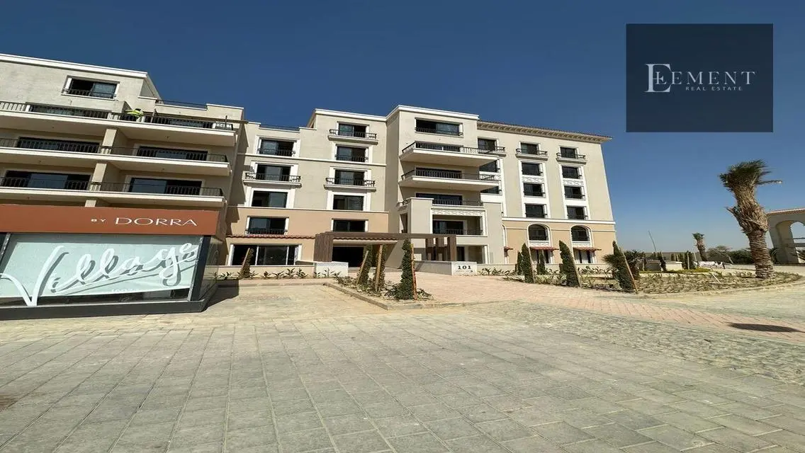 Luxury Apartment with Private Pool and Garden in the City Center