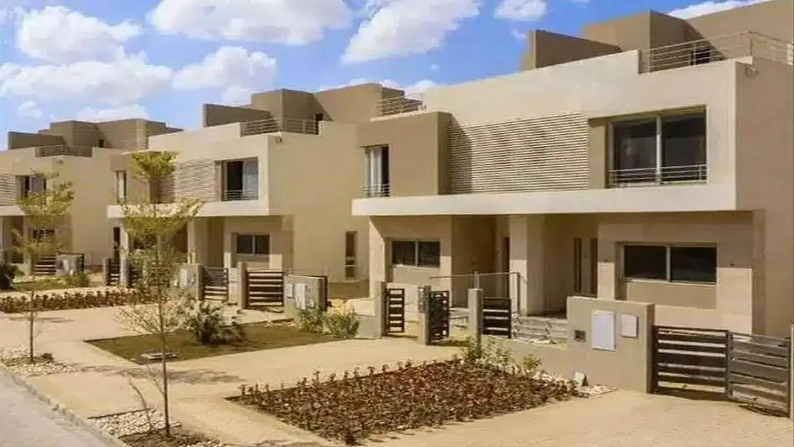 Luxury Villa with Private Garden and Shared Pool