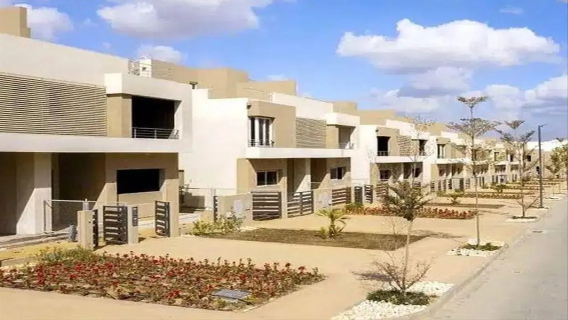 Luxury Villa with Private Garden and Shared Pool