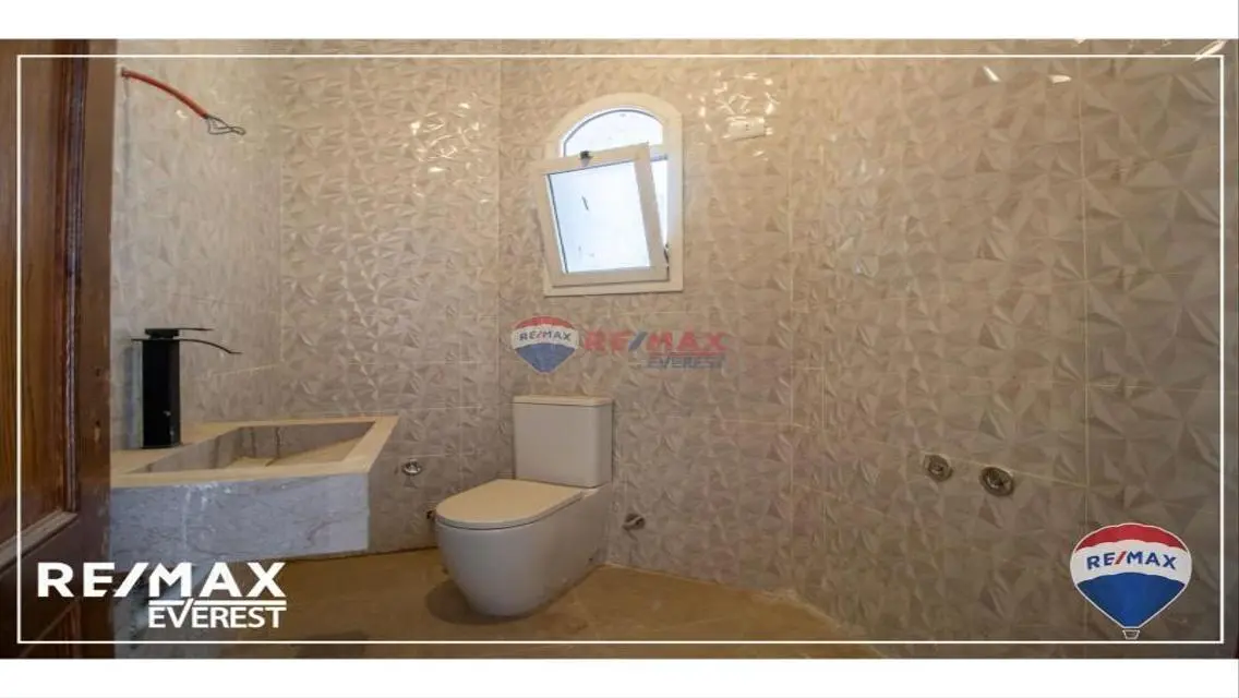 Luxury Villa with 3 Bedrooms, Private Pool & Garden