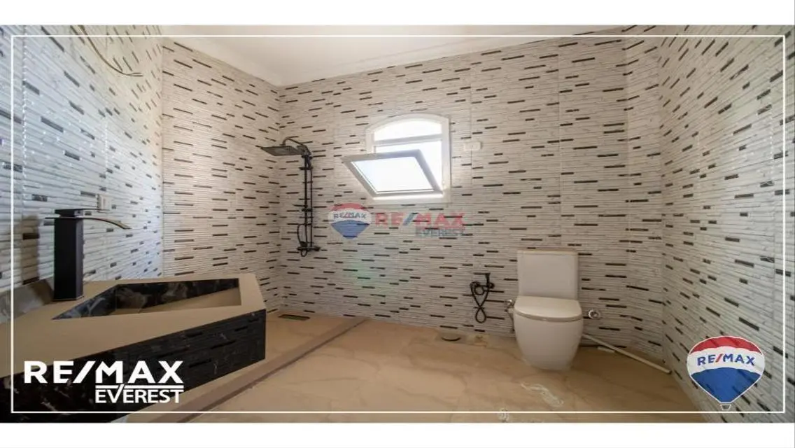 Luxury Villa with 3 Bedrooms, Private Pool & Garden