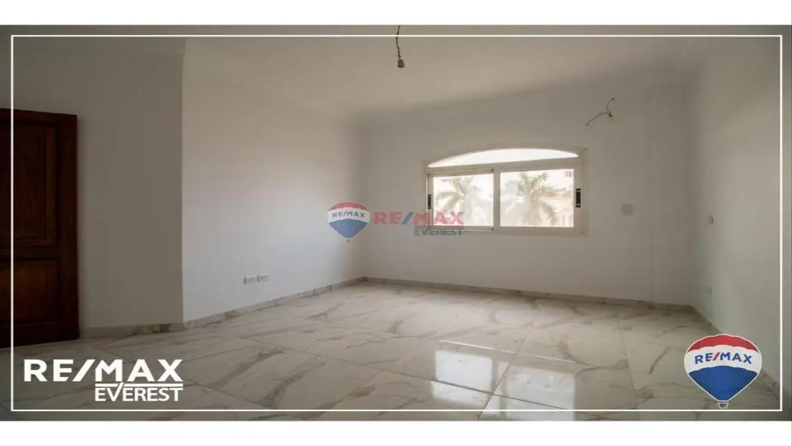 Luxury Villa with 3 Bedrooms, Private Pool & Garden