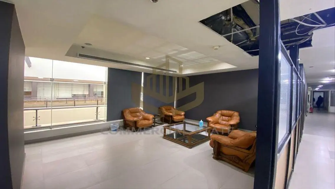 Commercial Unit for Sale in State 8 - 1200 Sq. M.