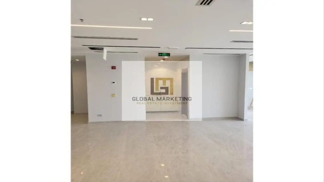 Stylish Apartment for Rent - 1300 Square Meter space - $1350