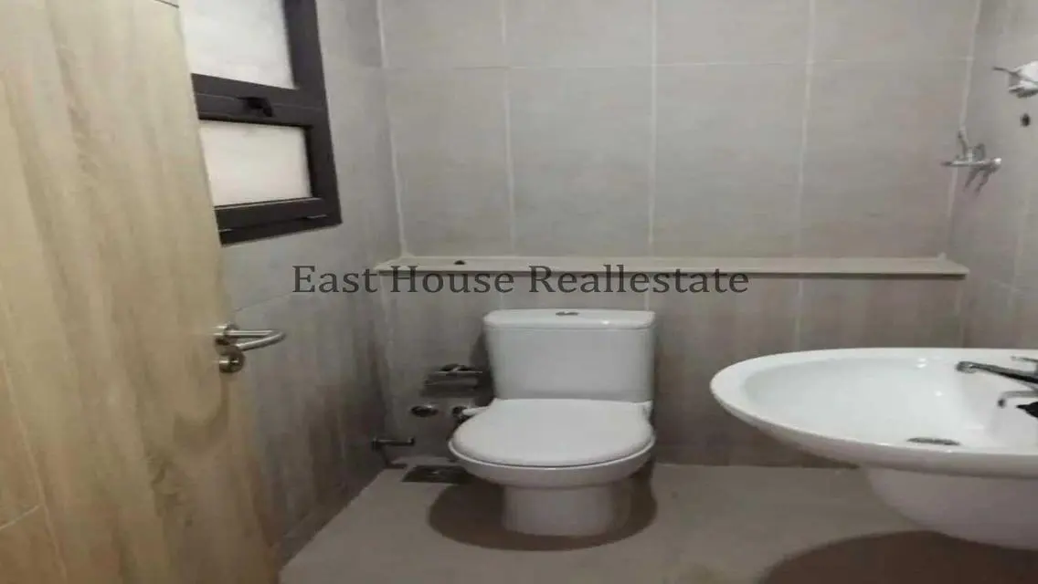 Luxury Apartment for Rent with Spacious Area