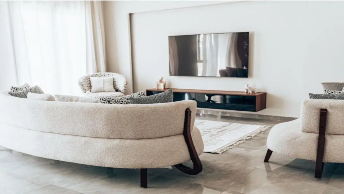Luxury Apartment Offering 287 Square Meters in the Heart of the City