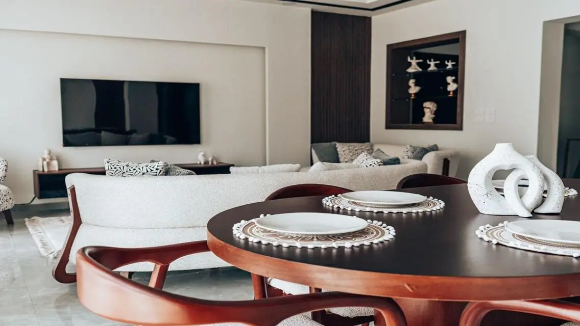Luxury Apartment Offering 287 Square Meters in the Heart of the City