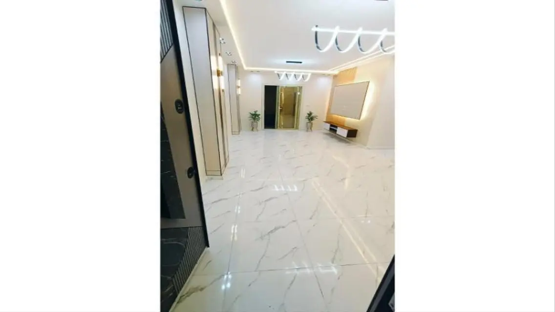 شقة مميزة للبيع -125- متر مربع