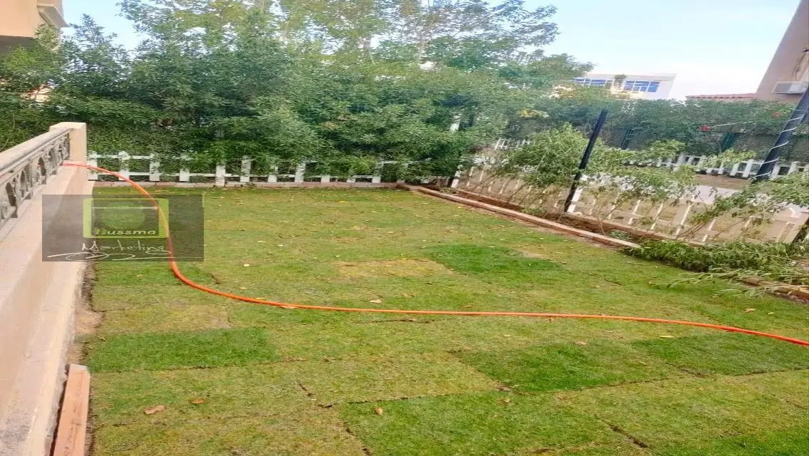 شقة فاخرة 2 غرفة نوم مع حديقة خاصة