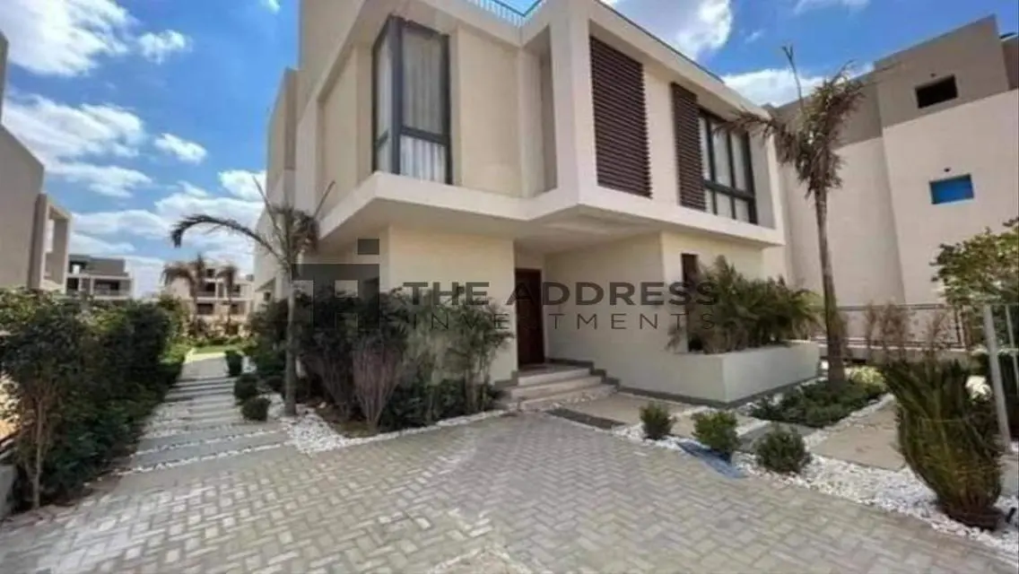 Luxury Villa for Sale in District 5 - With Private Pool and Garden