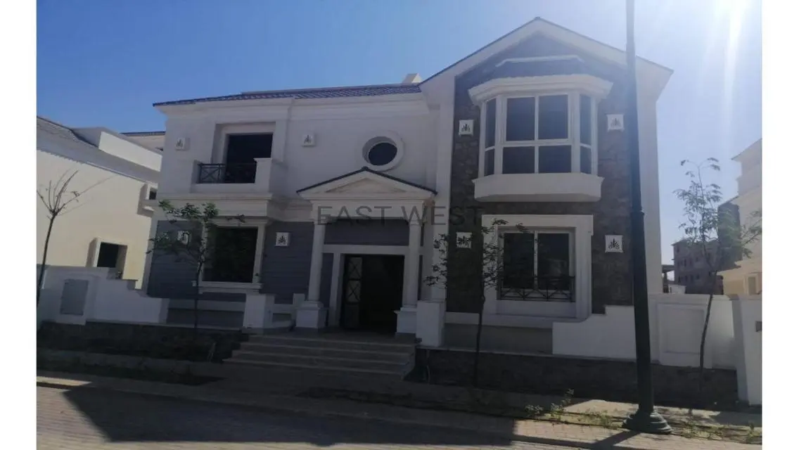 Luxury Villa for Rent in Zamalek with Private Garden and Shared Pool