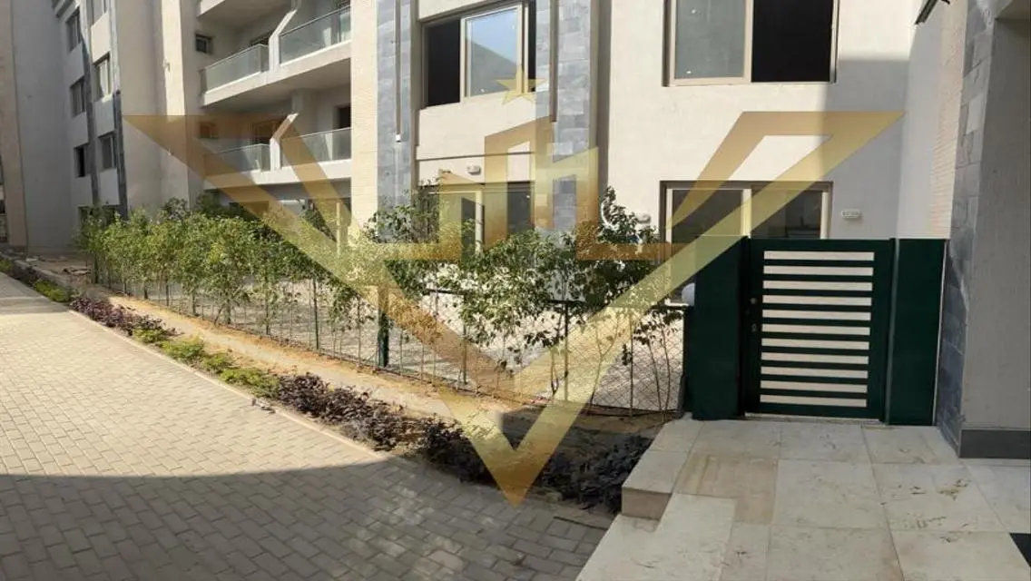 Luxury Apartment with 135 sqm | Lake View