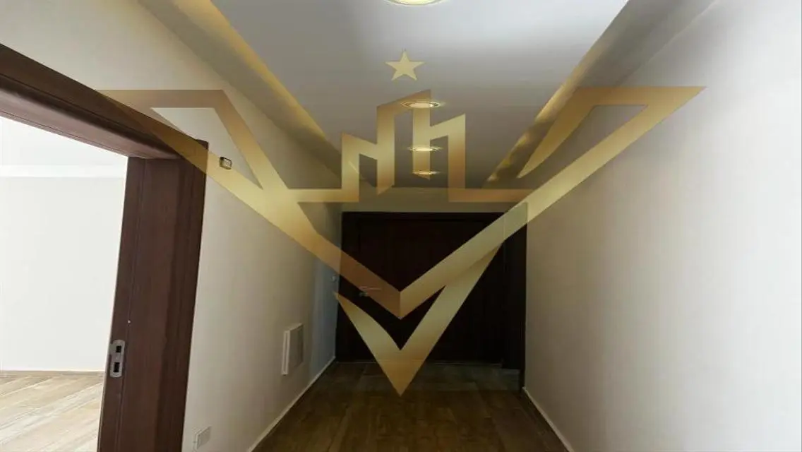 Luxury Apartment with 135 sqm | Lake View