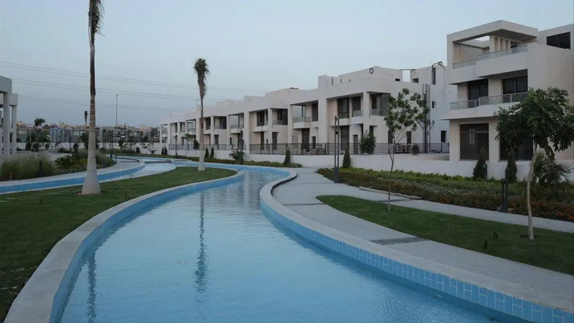 شقة فاخرة في Lake-West3، القاهرة