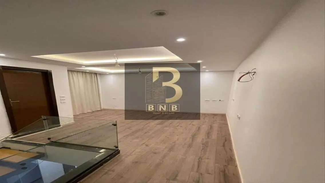 Luxury Apartment for Sale with Spacious Area in Prime Location