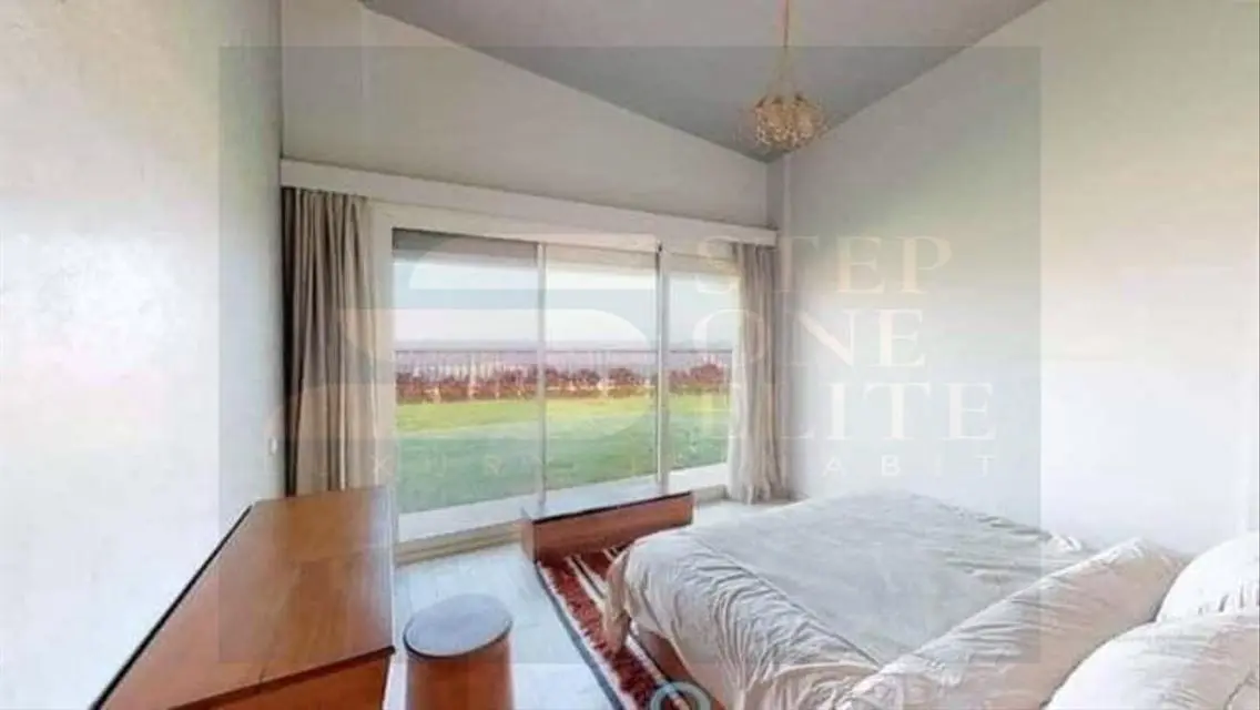 Luxurious Apartment for Sale in a Prime Location with Stunning Views