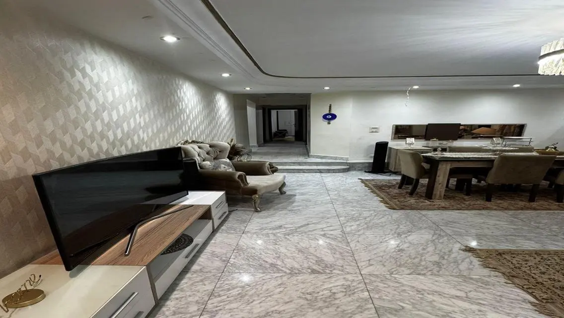 Luxury Apartment in the Heart of the City with Stunning View