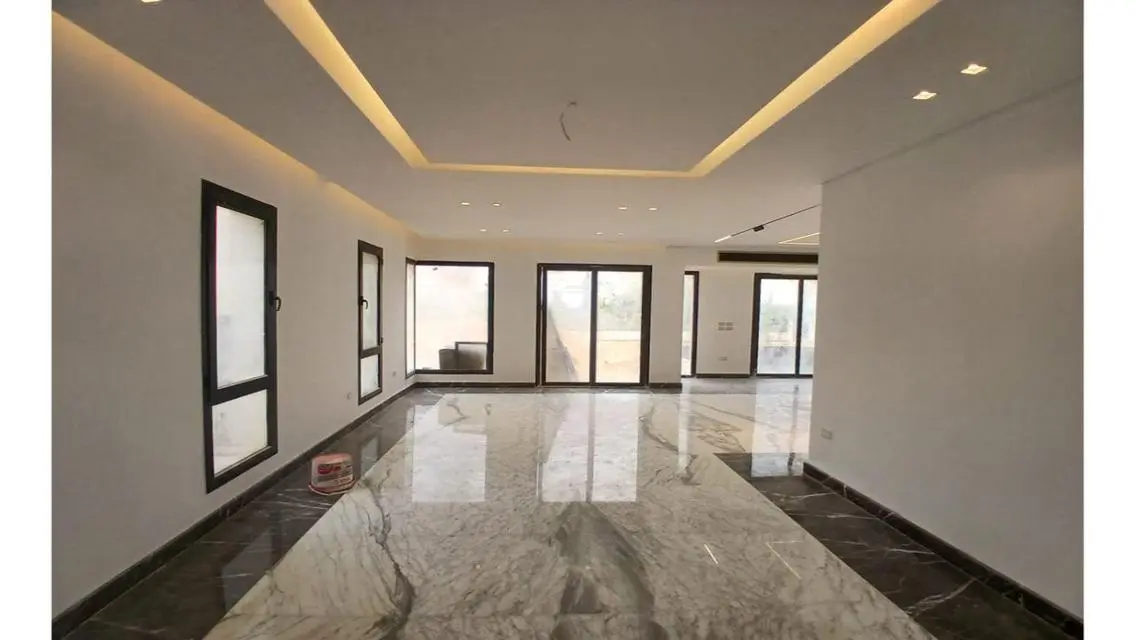 فيلا فاخرة للبيع بسعر 245،000 جنيه