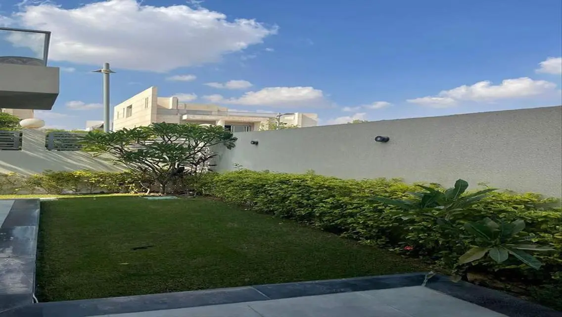 Luxurious Apartment for Sale with Stunning Views in the Heart of the City