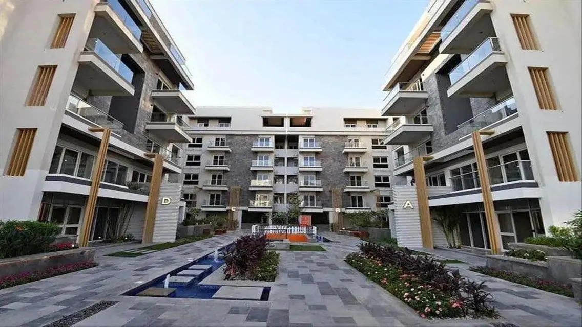 شقة تطل على الجبل في iCity 5