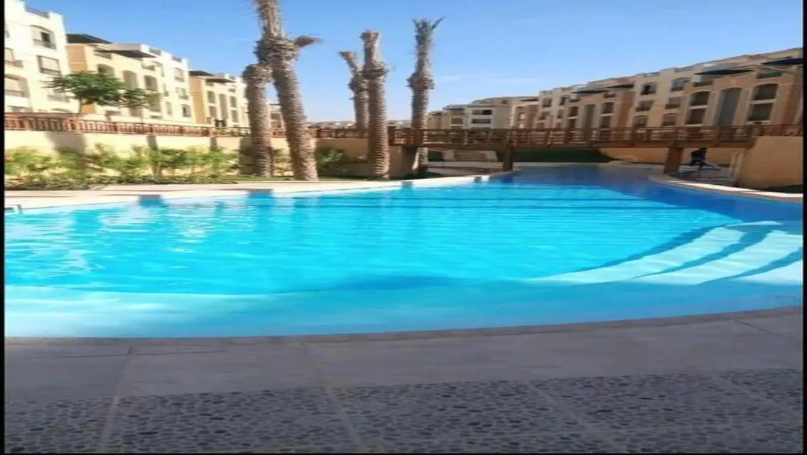 شقة فاخرة بمساحة 220 متر² للبيع