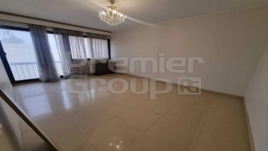 Luxury 3-Bedroom Apartment with Study in Prime Location