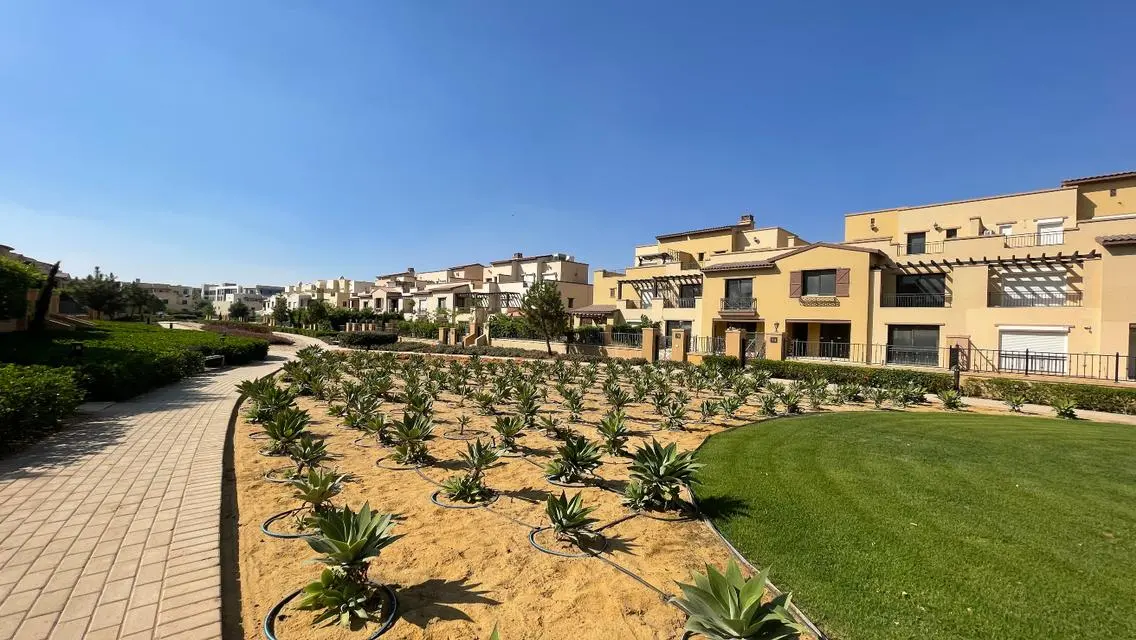 Stunning Villa for Sale in Mivida 24