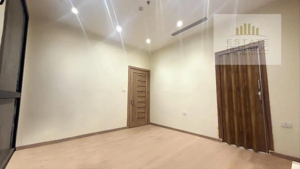 Investment Opportunity in Commercial Space
