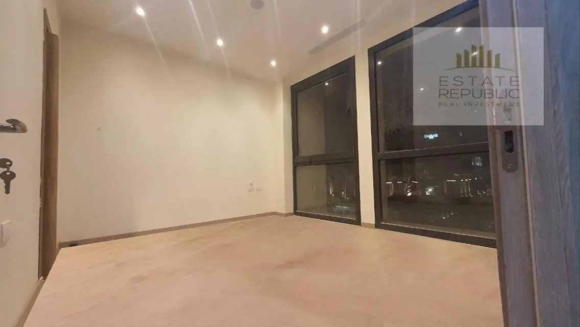 Investment Opportunity in Commercial Space