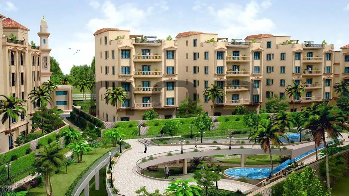Luxury Apartment in Downtown with Balcony and Covered Parking