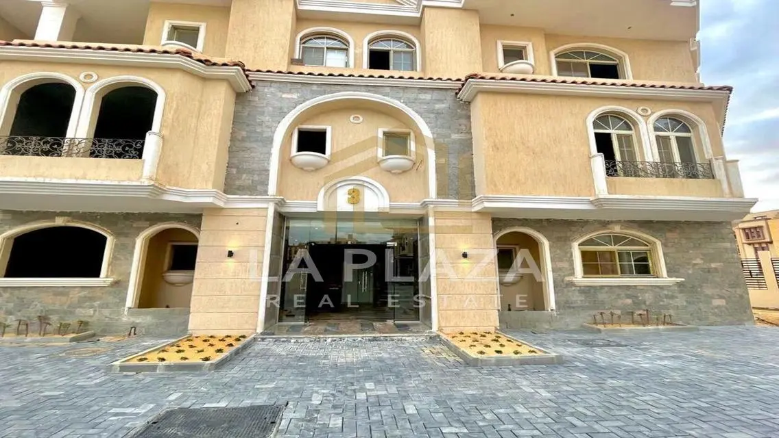 Luxury 4 Bedroom Villa for Sale at 4,200,000 EGP