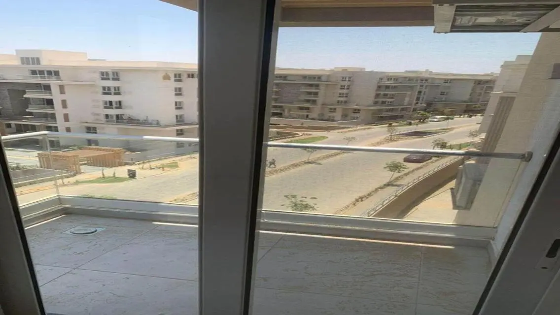 فيديو جبلي رائع في آي سيتي 135